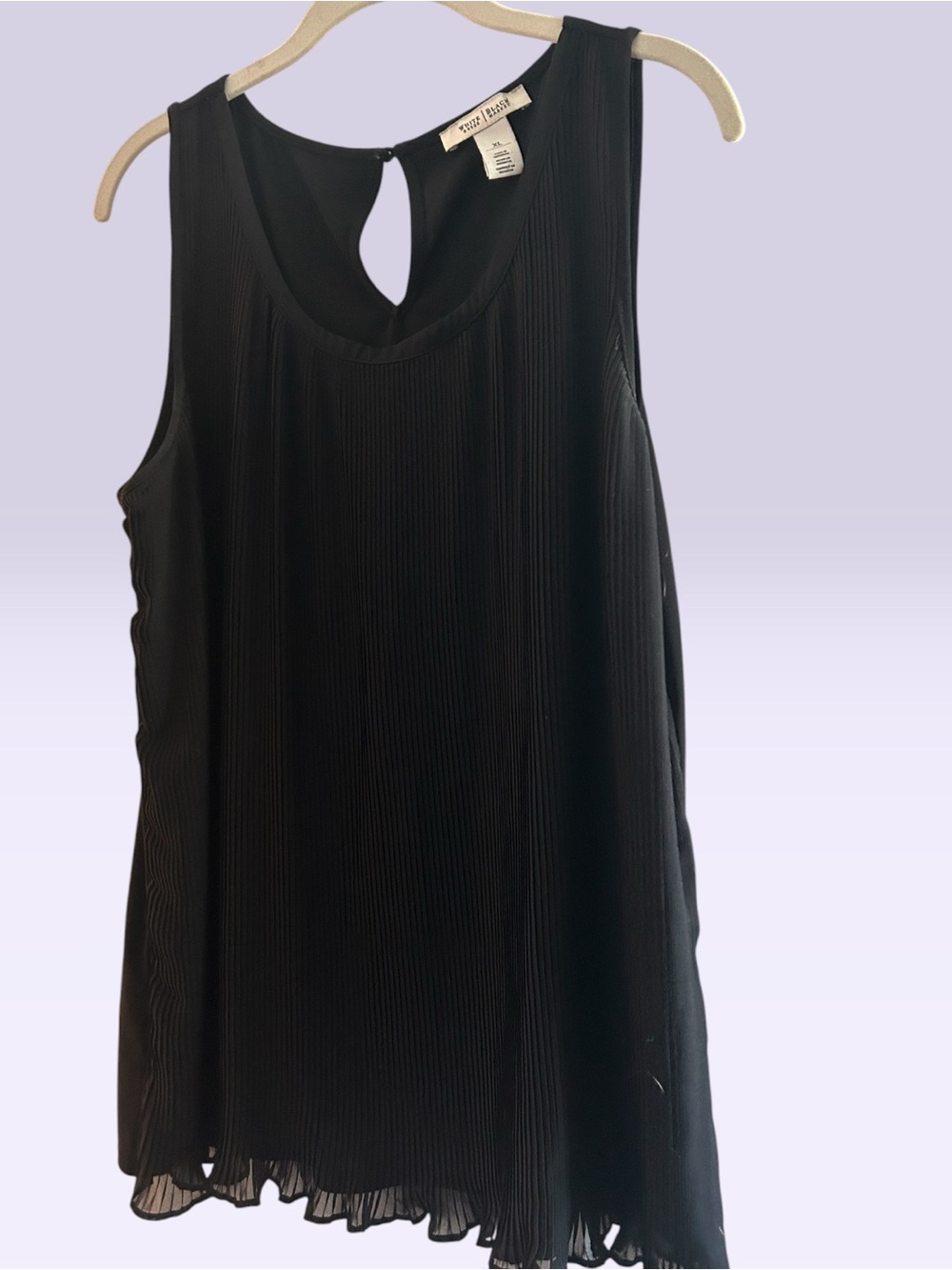 White House Black Market Black Pleated Sleeveless Blouse
